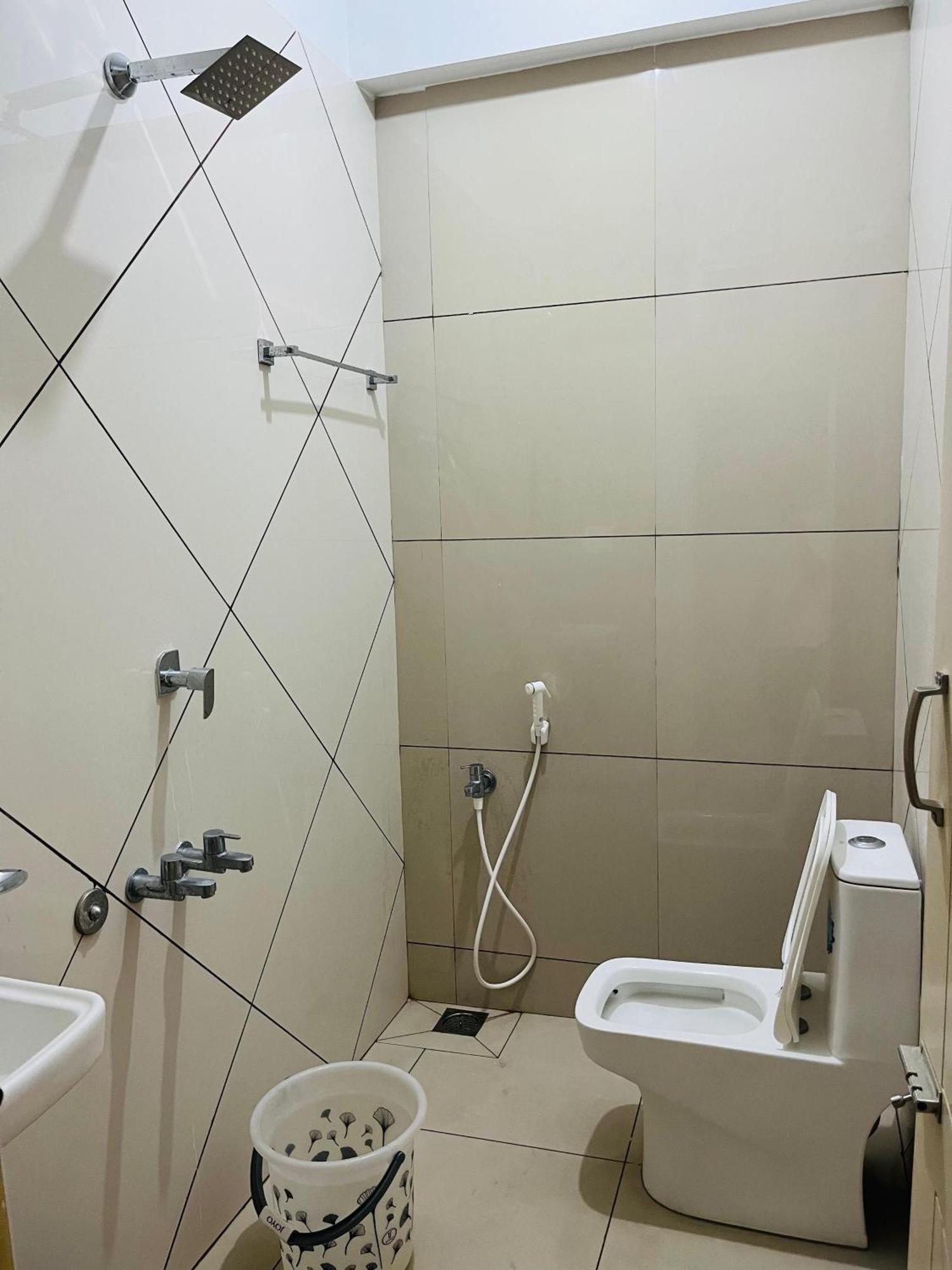 Вилла Woodland Residency Mettuppalaiyam  Экстерьер фото